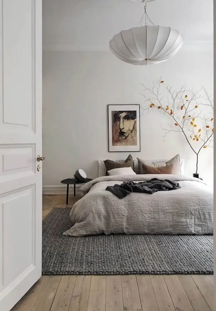 neutral color bedroom