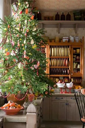 Chritmas tree in kitchen