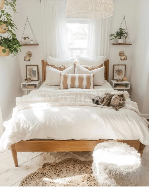boho bedroom with white bedding