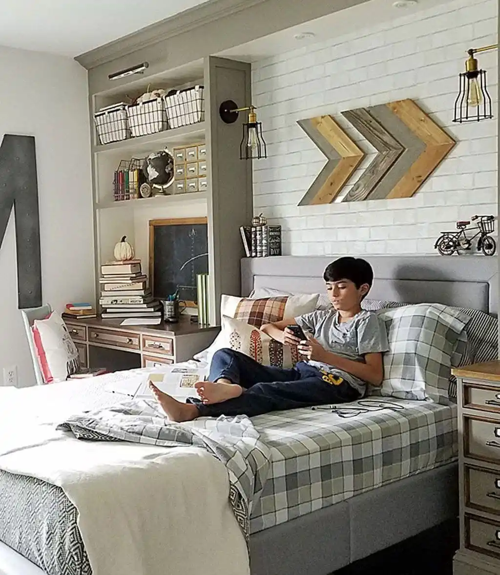 teen boy bedroom with white breadboard wall and a study table