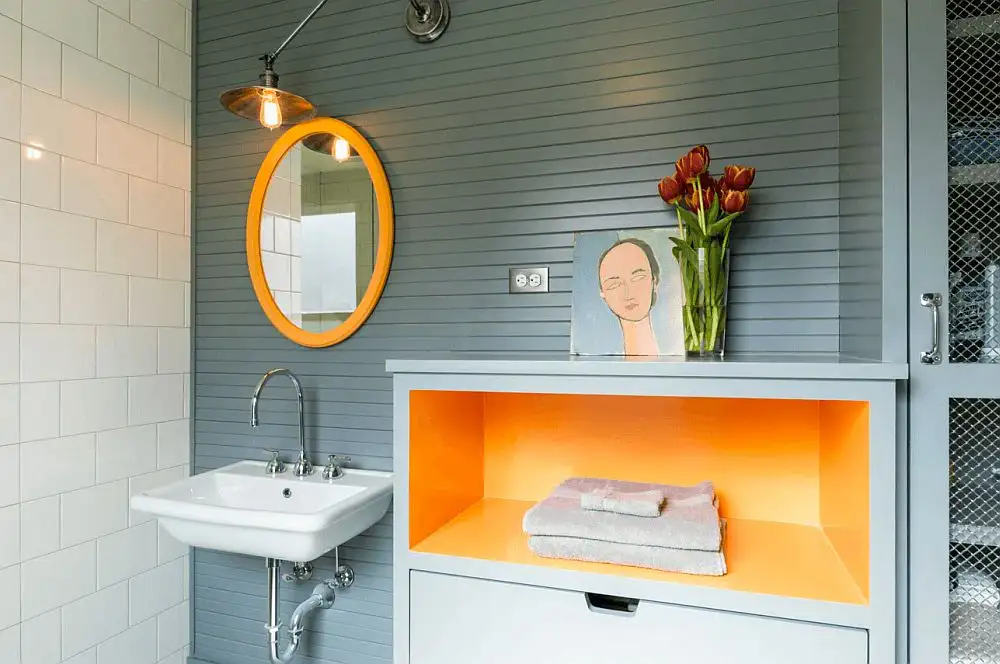 Accent Color Pop in mobile home bathroom