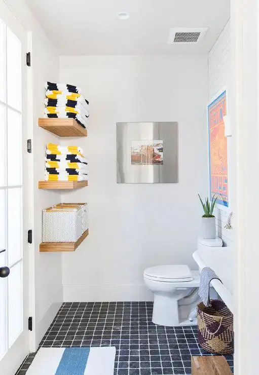 how to increase counter small space in small bathroom