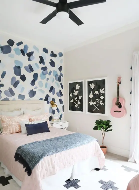 brushstroke accent wall teen girl bedroom